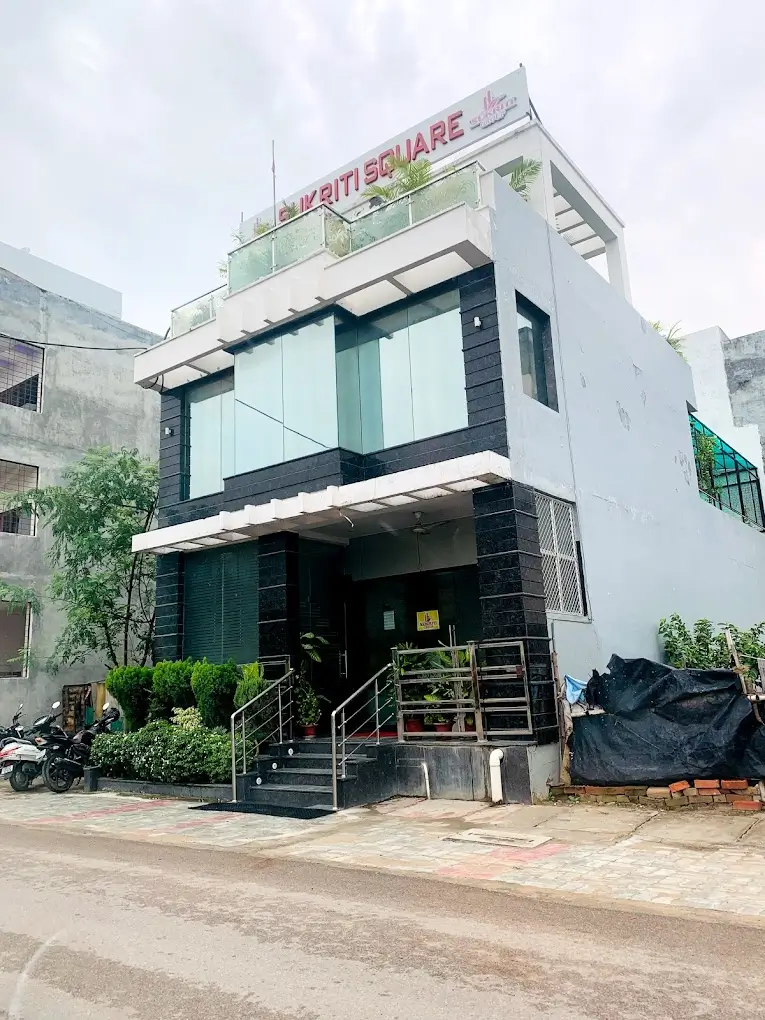 Lucknow Real Estate: Sukriti Group’s Strong Identity in Affordable Housing & Premium Farmhouses
